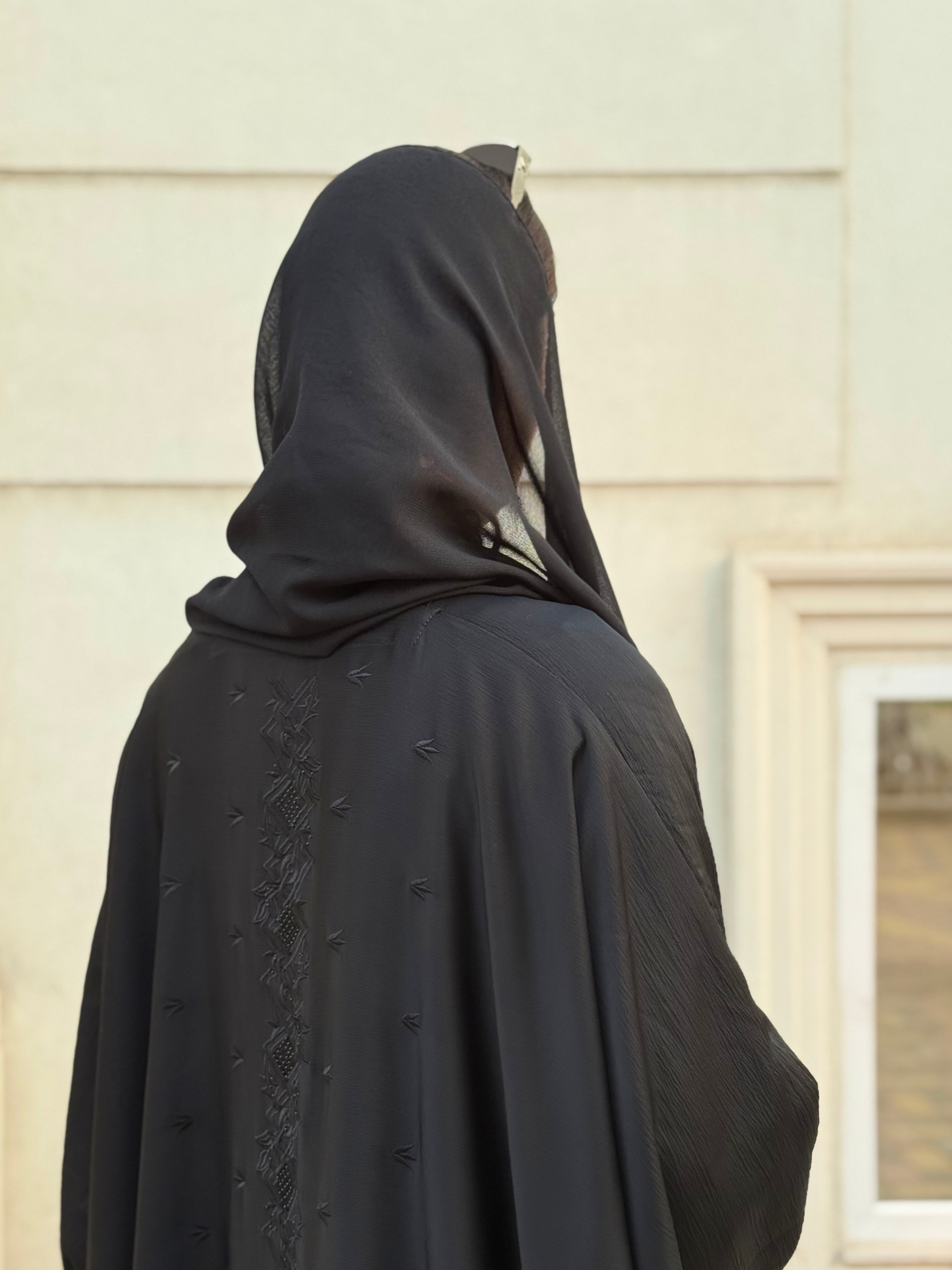 Black Embroidery Baggy Abaya