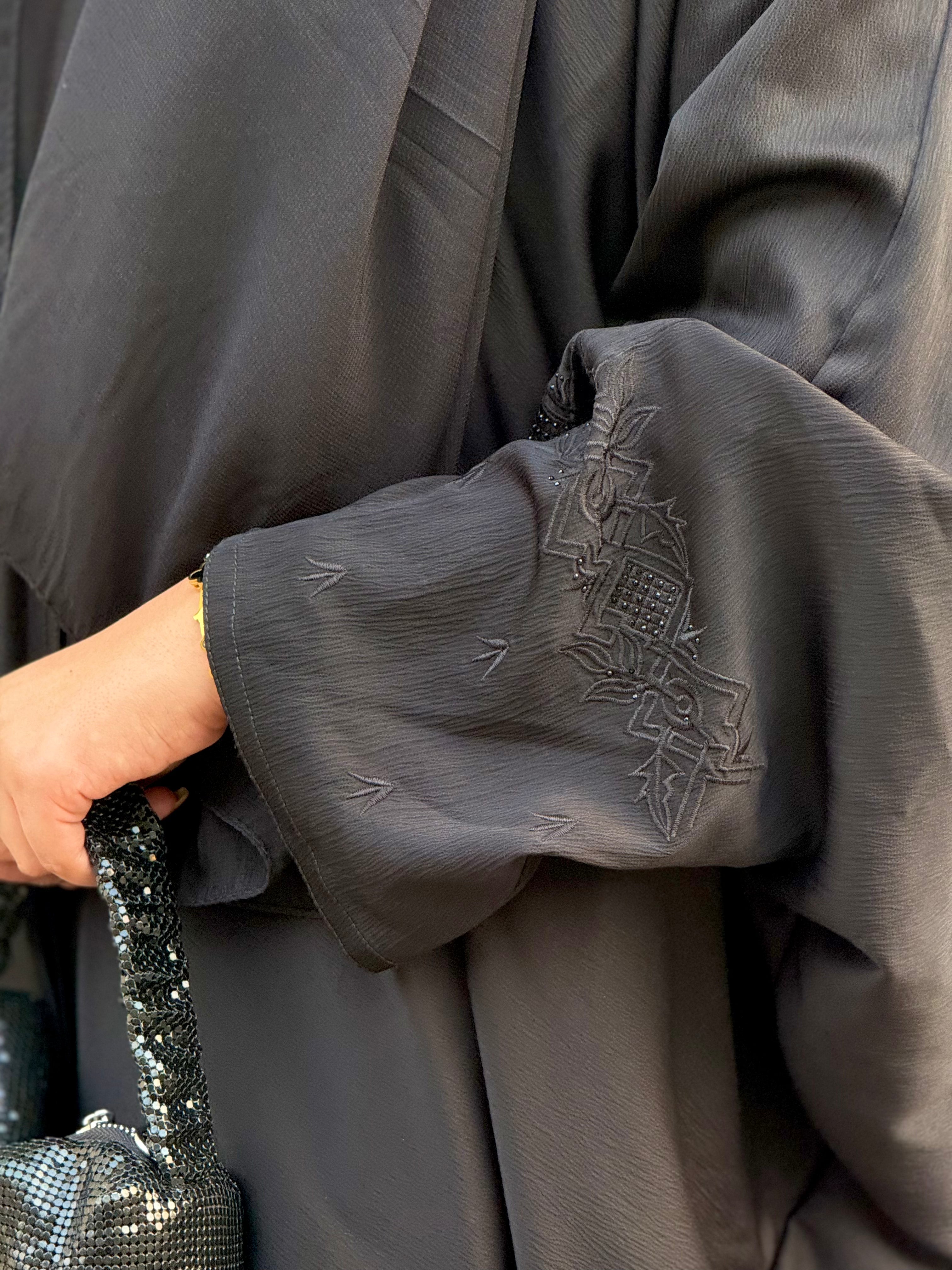 Black Embroidery Baggy Abaya