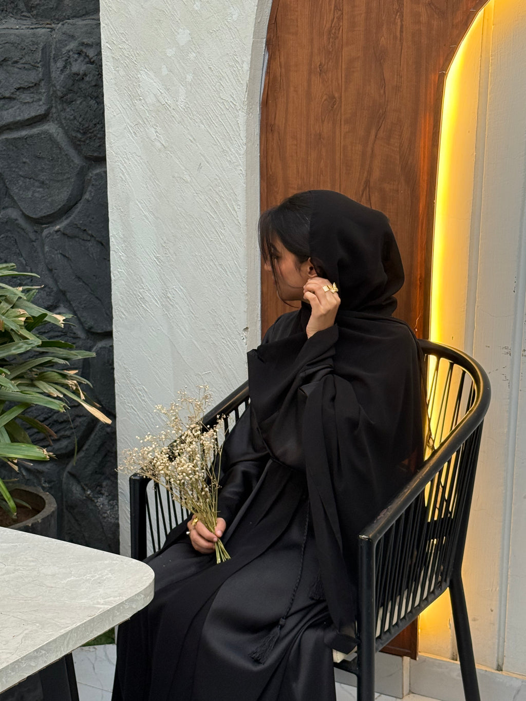 Black Abaya