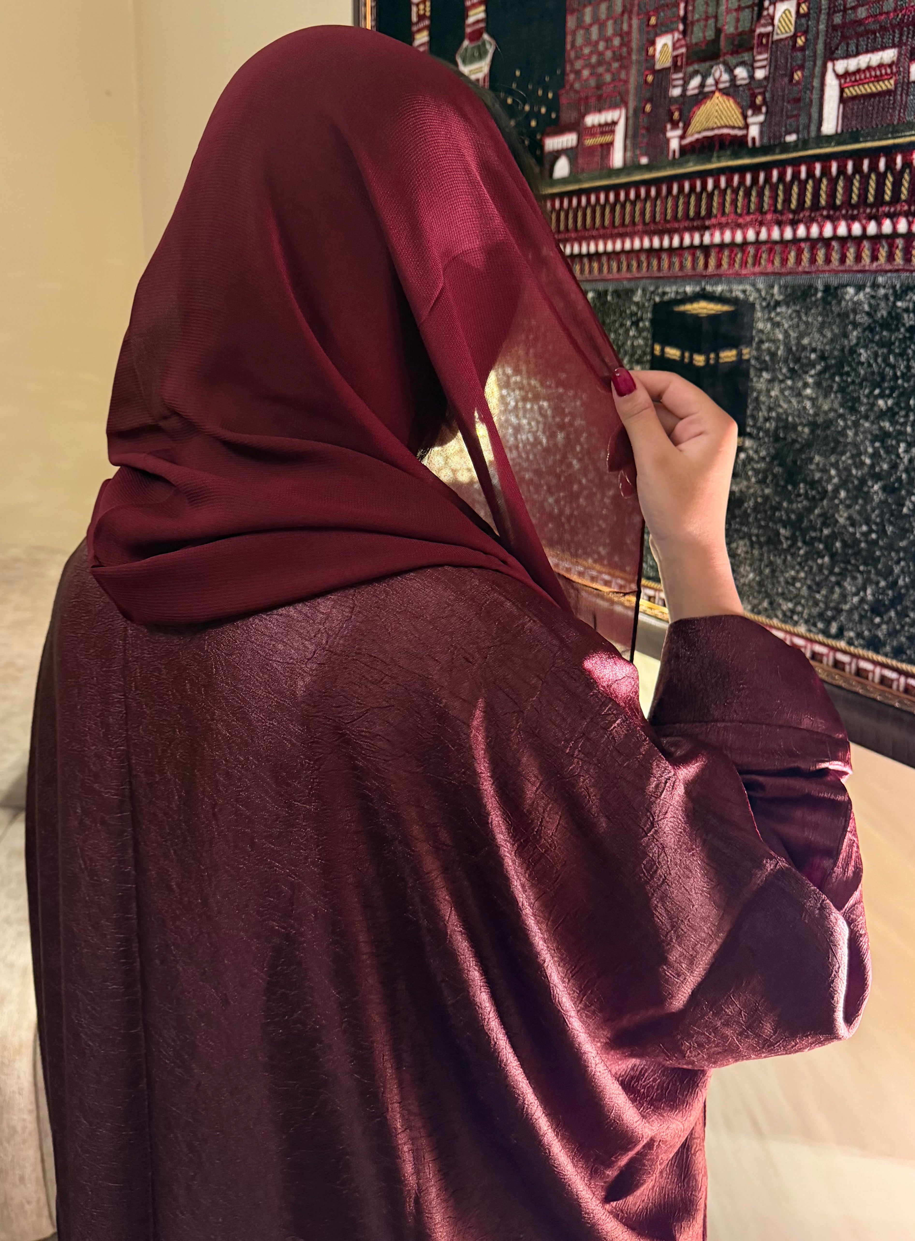 Maroon Shimmer Abaya