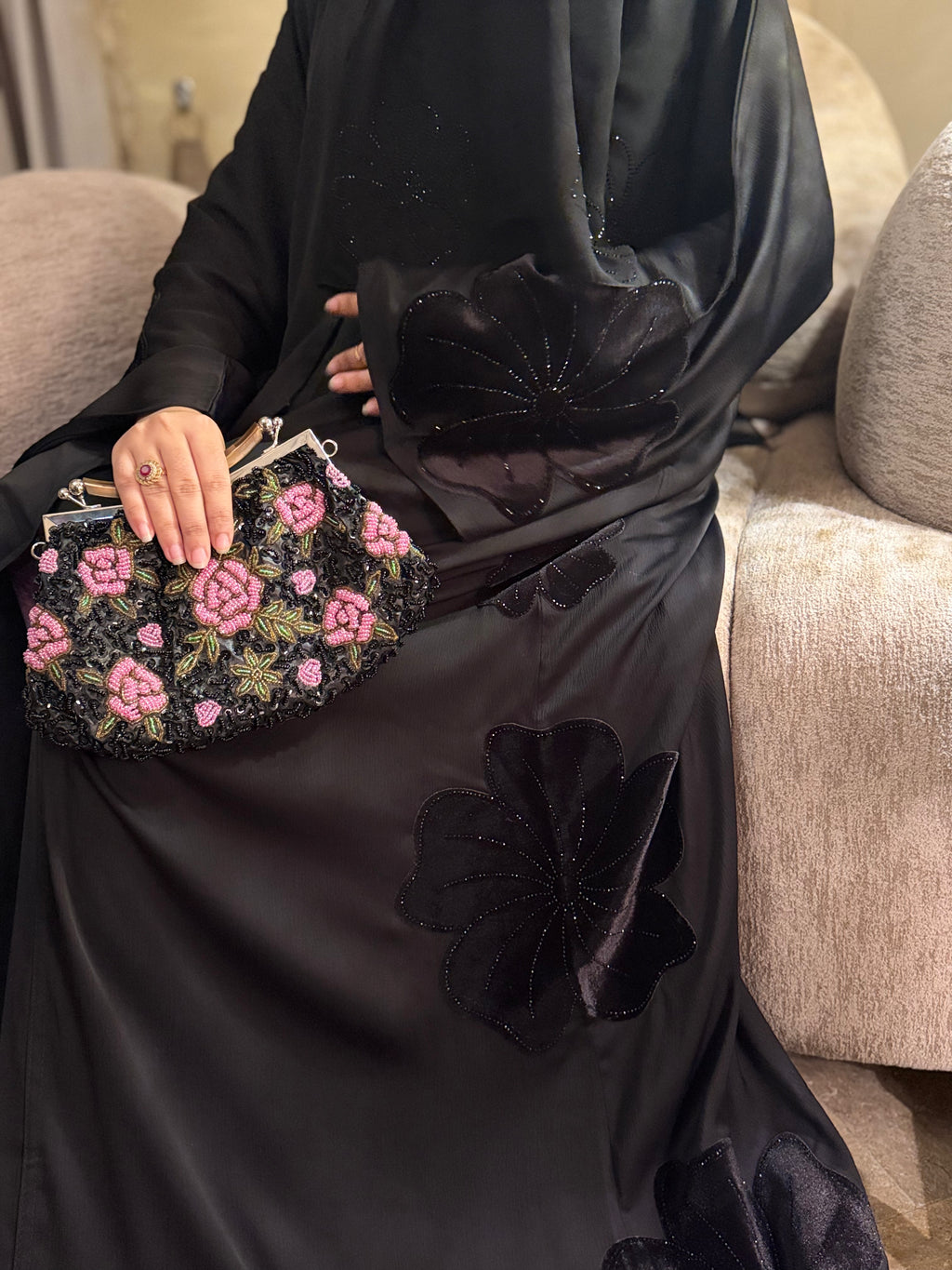 Black velvet flower Abaya